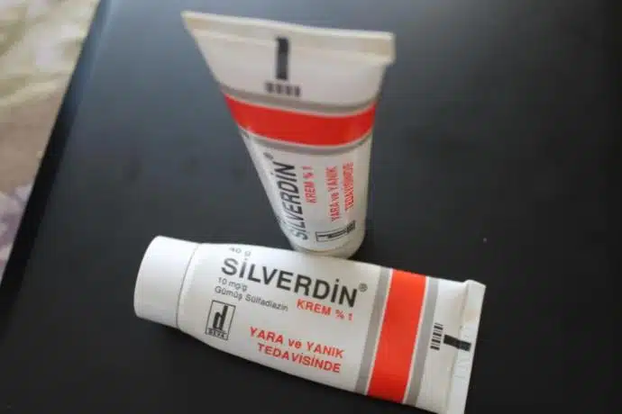 Silverdin Krem Ne İşe Yarar? Nasıl Kullanılır? Yüze Sürülür Mü? 26 Silverdin krem ne işe yarar?